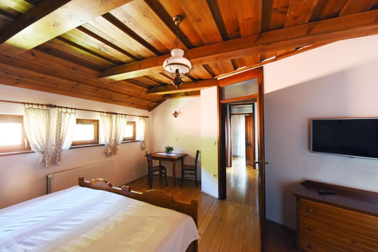 Domacija Seruga Countryside Hotel Novo Mesto Luaran gambar