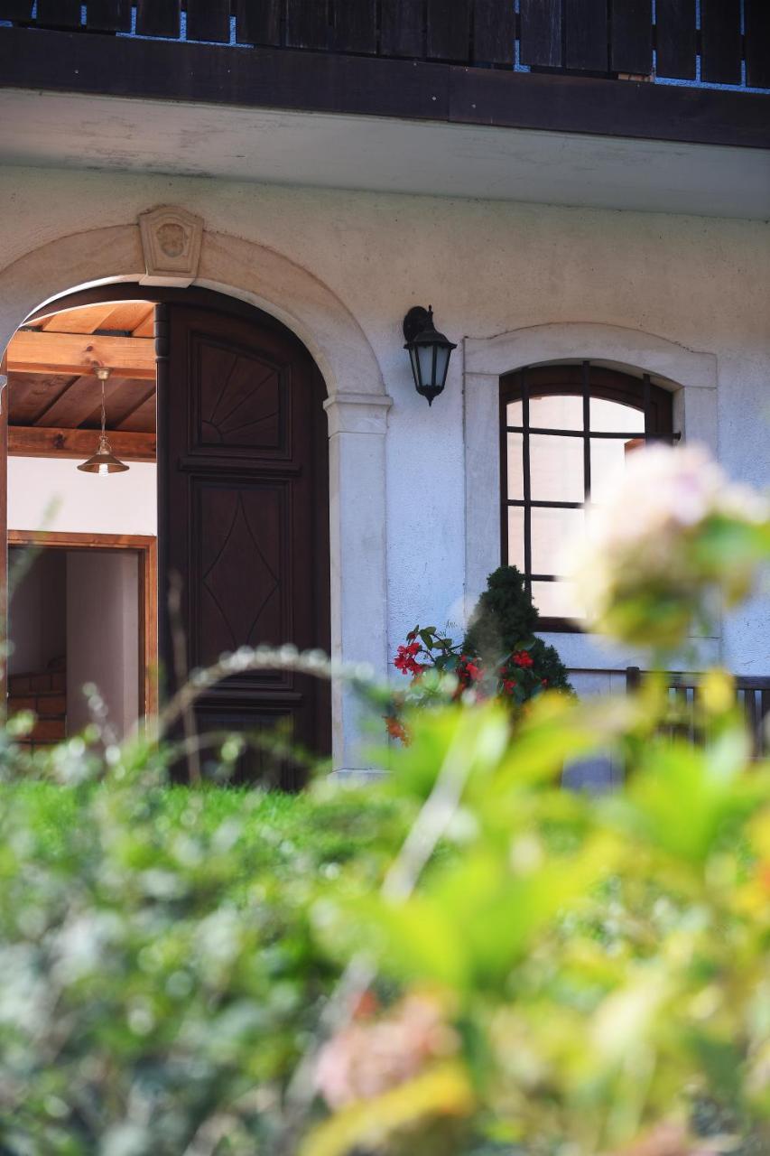 Domacija Seruga Countryside Hotel Novo Mesto Luaran gambar