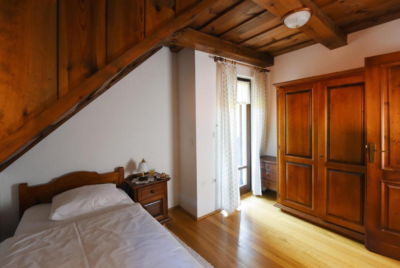 Domacija Seruga Countryside Hotel Novo Mesto Luaran gambar