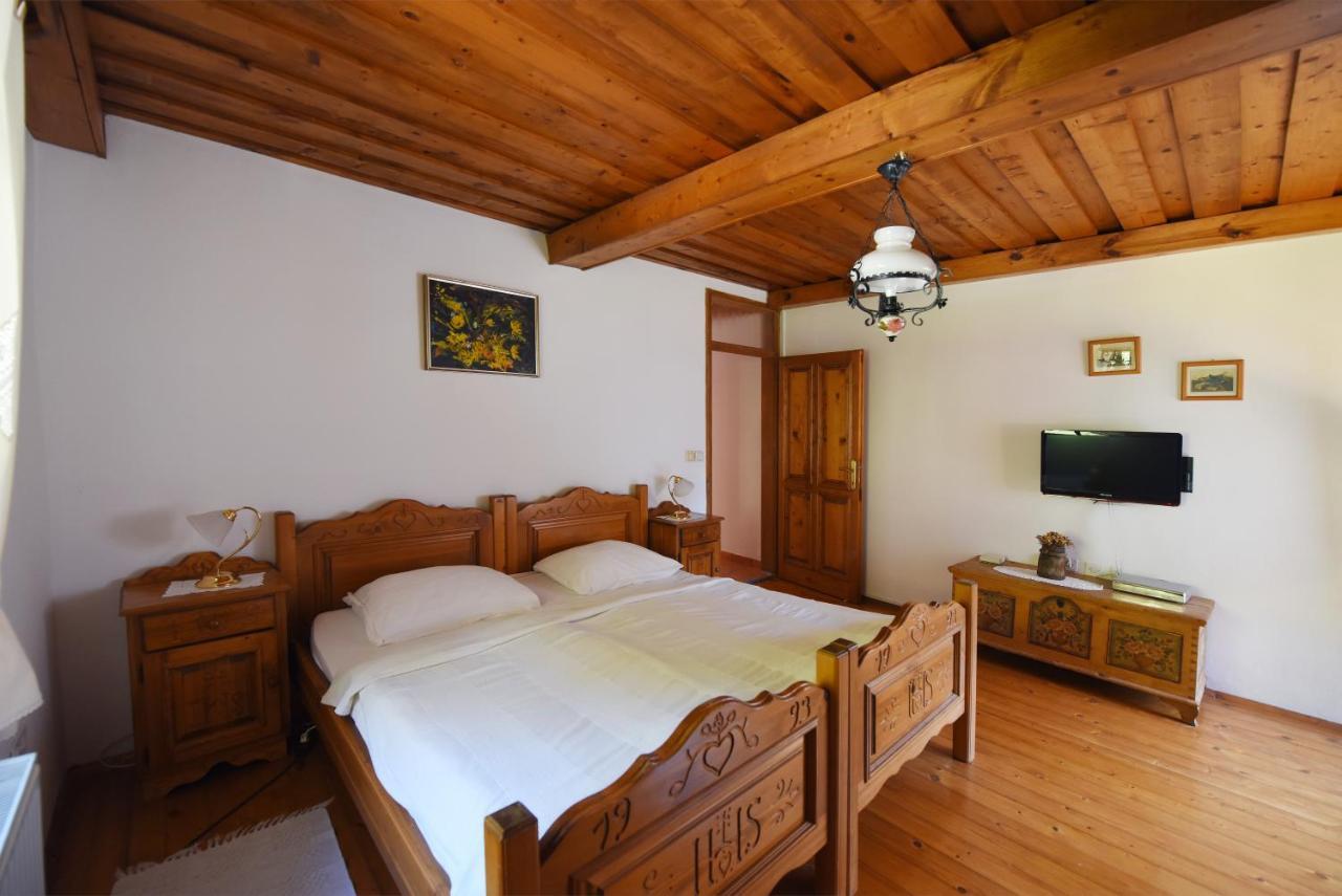 Domacija Seruga Countryside Hotel Novo Mesto Luaran gambar