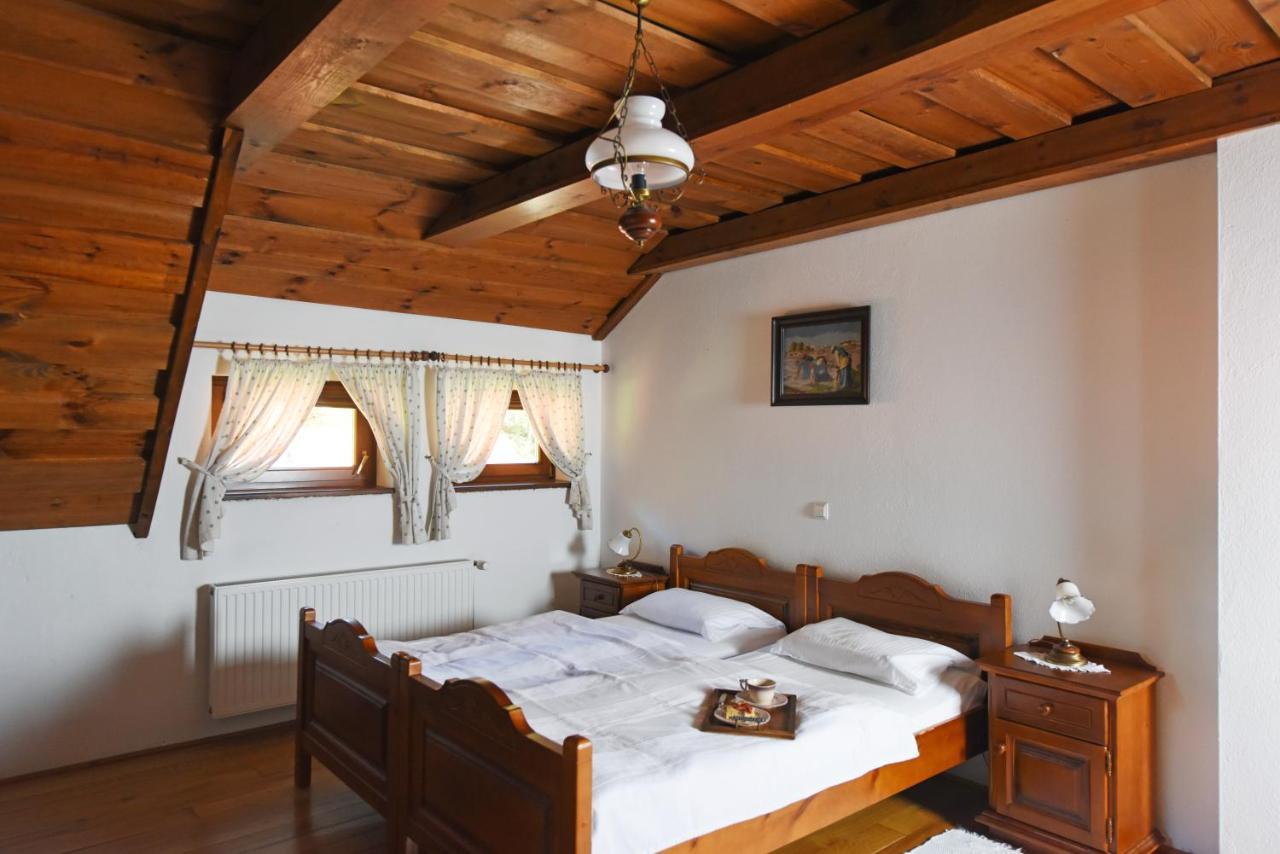 Domacija Seruga Countryside Hotel Novo Mesto Luaran gambar